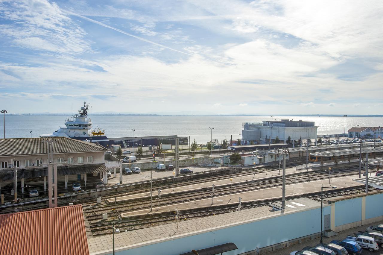 Apolonia 3 Frontal River View Lisboa Екстериор снимка